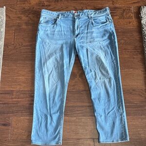 Tommy Bahama Men’s Jeans 44x32 Light Wash Straight Leg Denim
